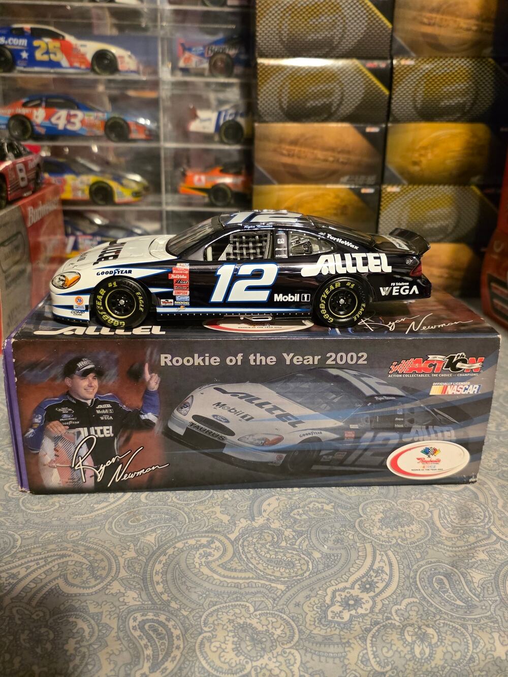 Ryan Newman #12 Alltel Rookie of the Year 2002 Taurus — 1:24 Action
